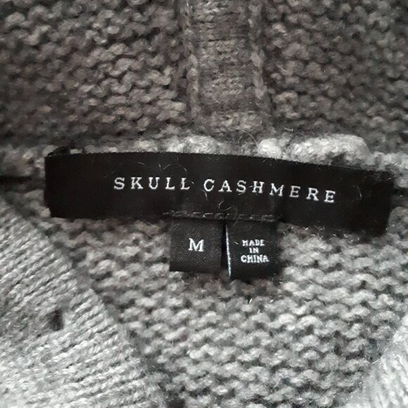 Skull Cashmere/Wool Sweater Hoodie - Sz. Medium - Grey with Burgundy red Skull - Picture 4 of 5